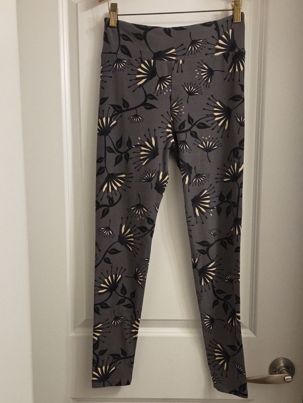 Woman Gray Floral Print Stretch Leggings